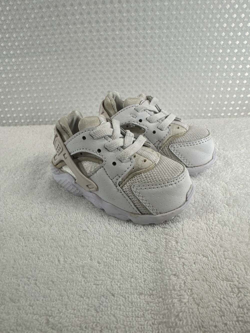 Nike Air Huarache Run (TD) Toddler White Sneakers